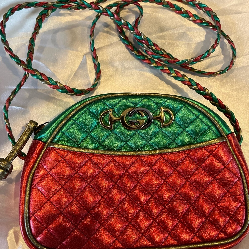 Gucci Mini Trapuntata Zumi Dome Bag